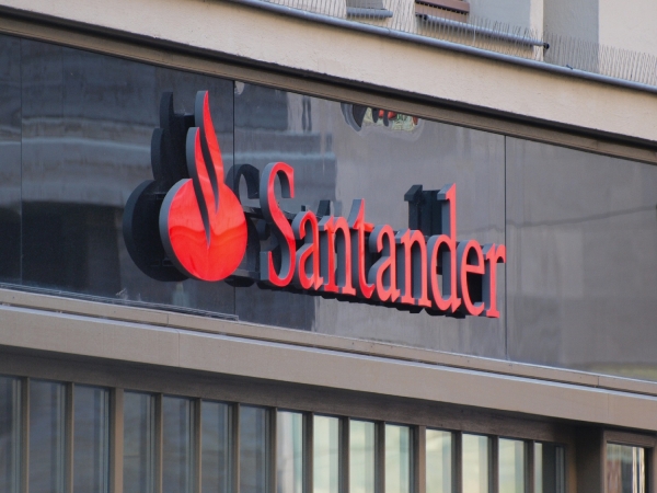 Santander-Logo, dts Nachrichtenagentur