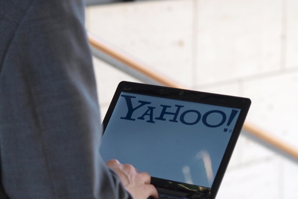 Yahoo-Nutzer an einem Computer, über dts Nachrichtenagentur