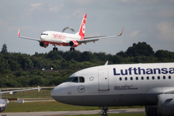 Air Berlin und Lufthansa, über dts Nachrichtenagentur