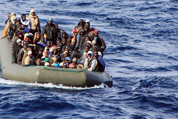 Bootsflüchtlinge im Mittelmeer (Archiv), Marina Militare, über dts Nachrichtenagentur