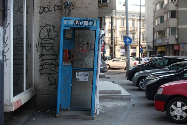 Kaputte Telefonzelle in Bukarest, über dts Nachrichtenagentur