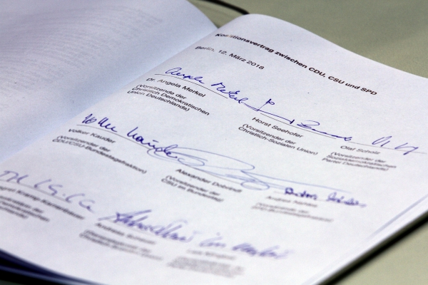 Unterschriften unter Koalitionsvertrag 2018-2021, über dts Nachrichtenagentur