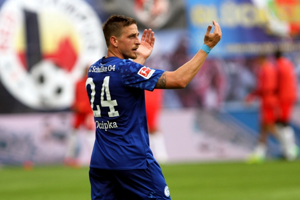 Bastian Oczipka (Schalke), über dts Nachrichtenagentur