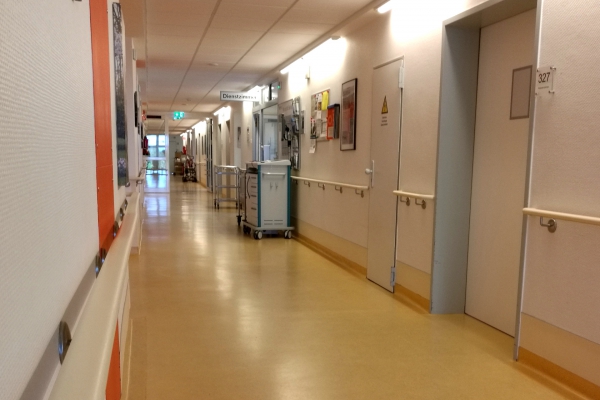 Foto: Krankenhausflur, über dts Nachrichtenagentur