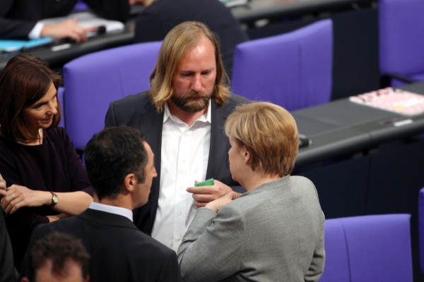 Foto: Merkel mir Özdemir, Göring-Eckardt, Hofreiter, über dts Nachrichtenagentur